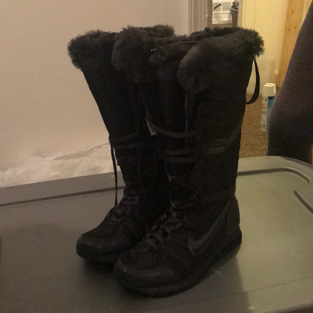 Nike Boots